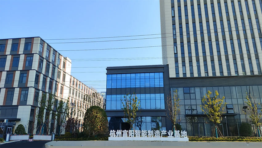 683e4af0f16af.jpg 3.jpg